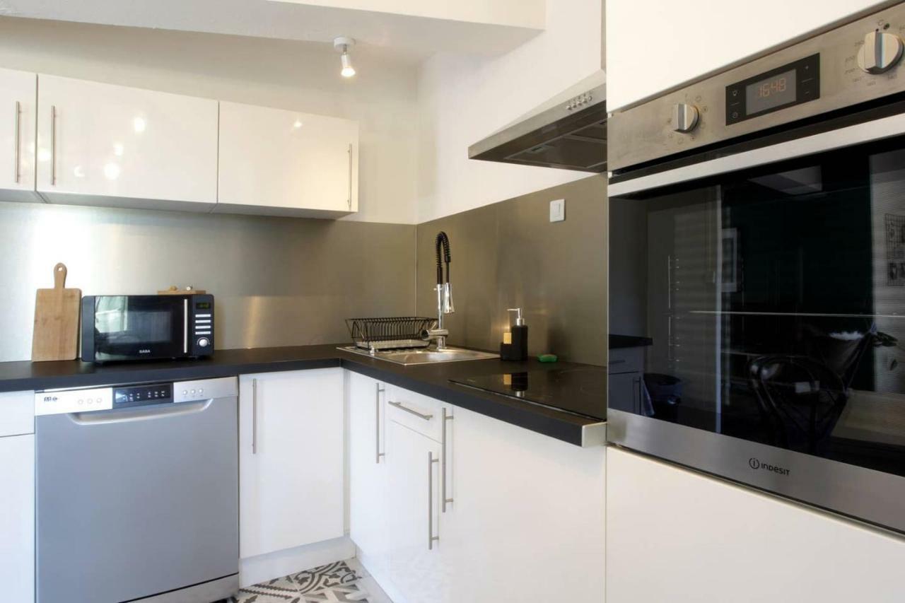 Les Gites De Laure - L'Or Vert, Appartement Avec Vue Sur Le Chateau, Parking Prive, Climatisation, Netflix, A 160 M De La Cite Medievale 卡尔卡松 外观 照片