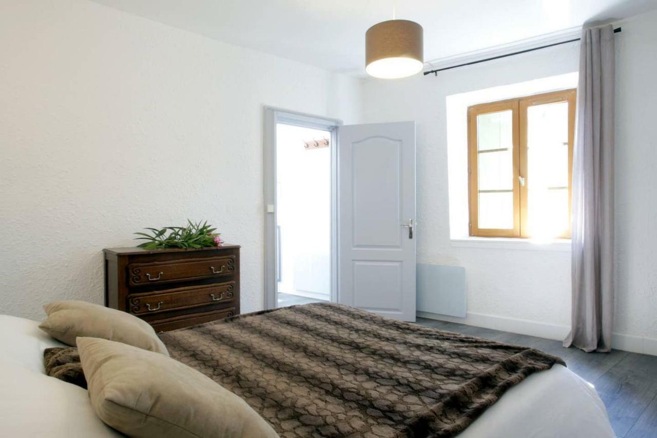Les Gites De Laure - L'Or Vert, Appartement Avec Vue Sur Le Chateau, Parking Prive, Climatisation, Netflix, A 160 M De La Cite Medievale 卡尔卡松 外观 照片